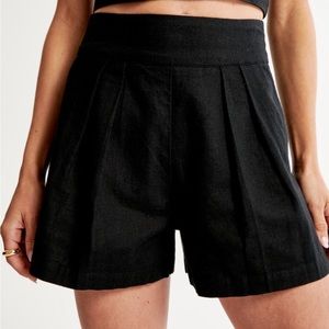 Abercrombie & Fitch Ultra High Rise Linen Blend Pull-on Shorts - M